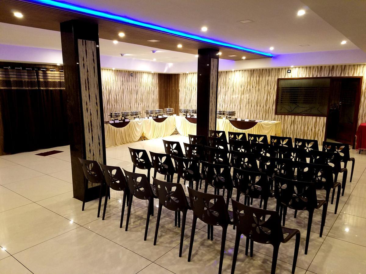 Venky'S Delight Hotel Rajahmundry Luaran gambar