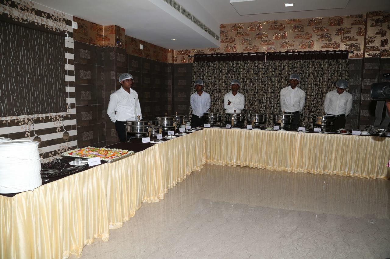 Venky'S Delight Hotel Rajahmundry Luaran gambar